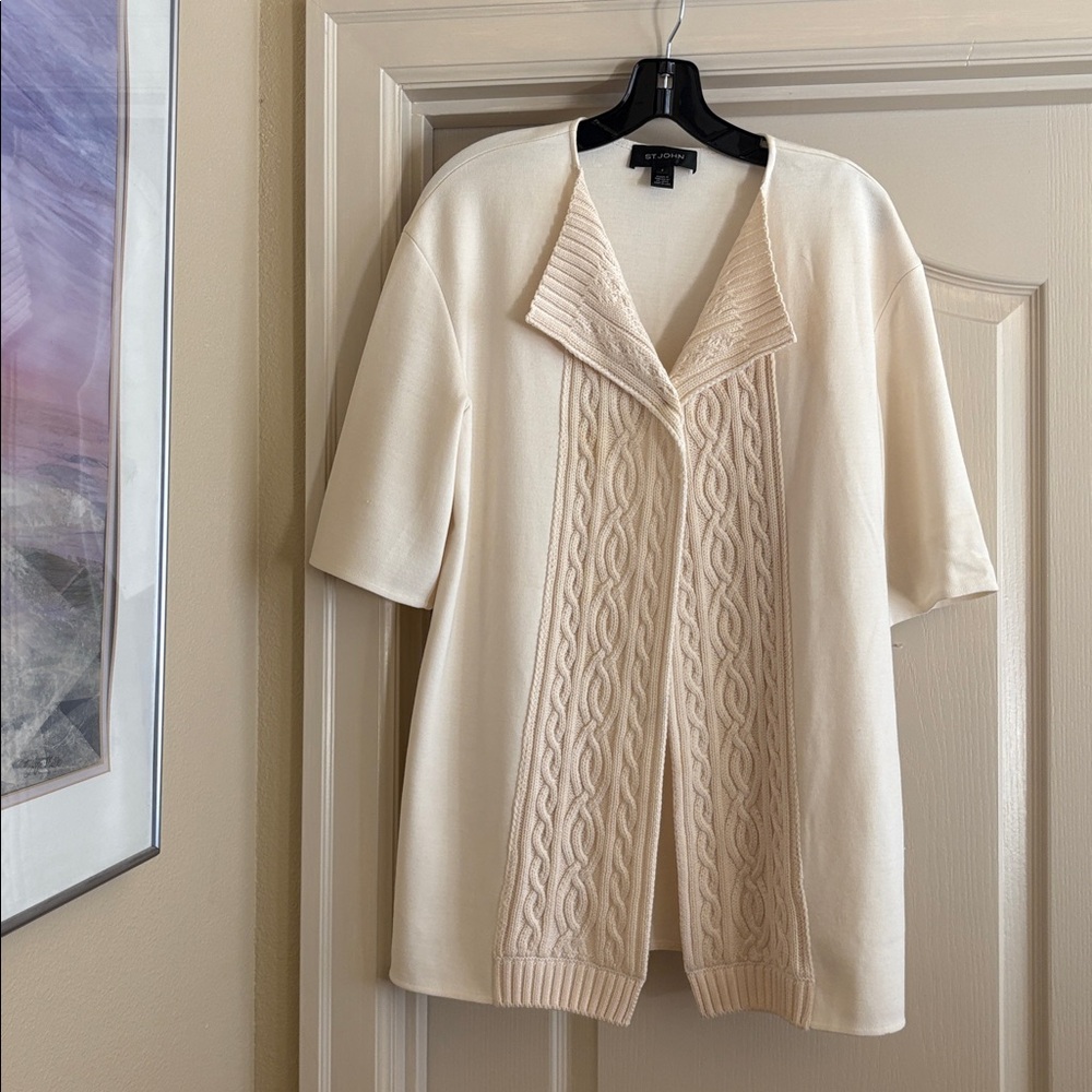 St. John open front Milano and cable knit cardigan size small $695